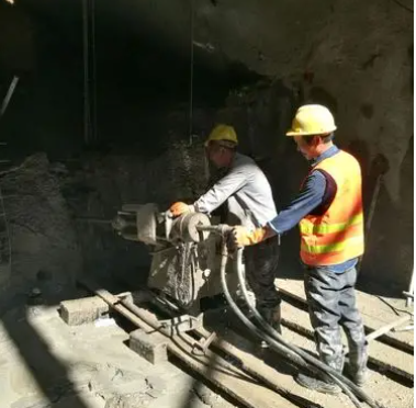 华安水下抗分散灌浆料特点 水下不分散注浆料介绍