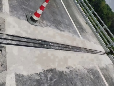 华安伸缩缝更换后浇筑材料快速结构修补料速砼的产品特点及施工流程​